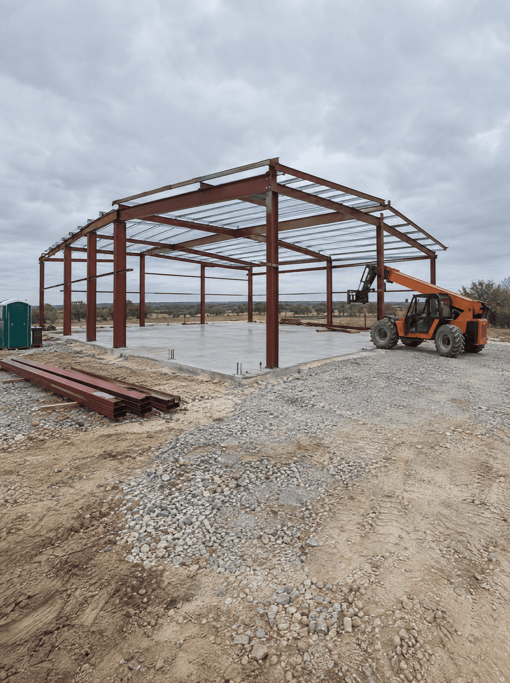 Steel metal building on a Hill Country lot near San Antonio, Texas by Klema Builders